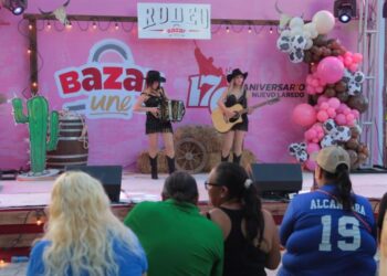 Apoyan a 150 emprendedores en edición 34 del Bazar UNE