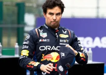 Checo Pérez enfrenta un «desastre total» en Bélgica