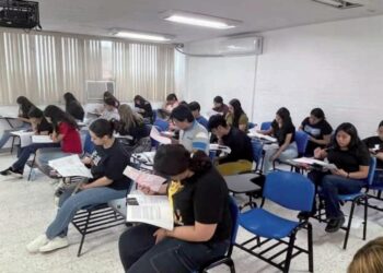 EN REDES SOCIALES ‘Queman’ carrera de Enfermería