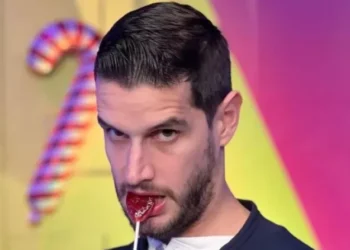 Adrián Marcelo pone de cabeza ‘LCDLFM 2’