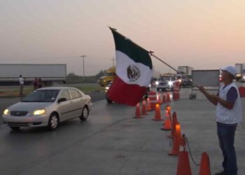 Confían connacionales en Nuevo Laredo para cruzar hacia México