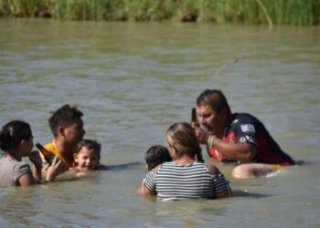 Insisten en no nadar en el Bravo, pese a niveles