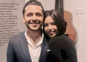 Ángela Aguilar canta en su boda con Christian Nodal