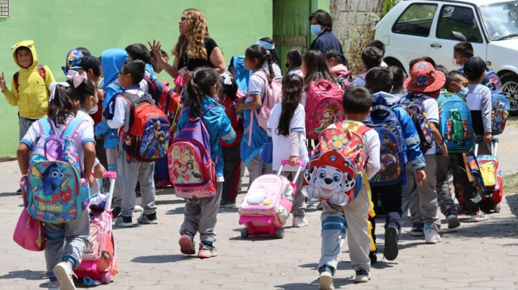 ¡ES OFICIAL, TERMINAN CLASES! Casi 80 mil alumnos salen de vacaciones