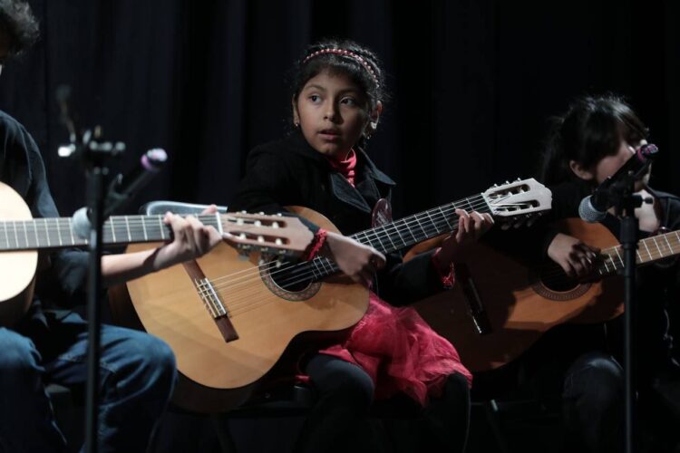 Convoca gobierno municipal a talleres de iniciación artística