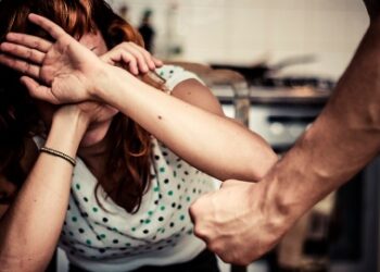 Crece la incidencia de violencia física y patrimonial contra la mujer