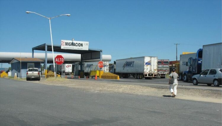 SIN VIGILANCIA MIGRATORIA Deja INM garita del kilómetro 26