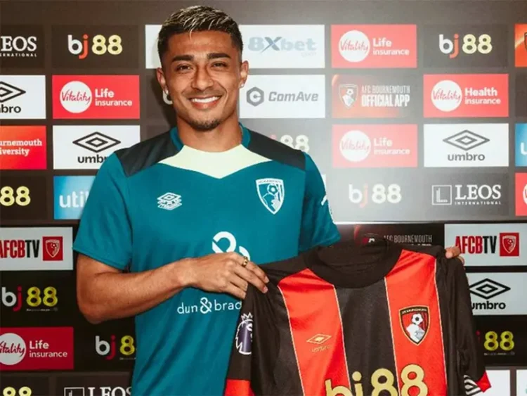 Julián Araujo Se Une al AFC Bournemouth con un Contrato de Cinco Años