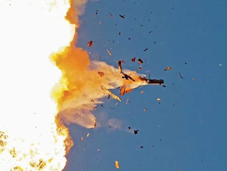 Bombardeos intensifican crisis entre Israel y Hezbolá