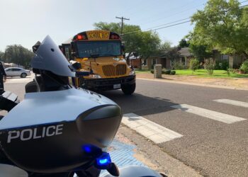 Infracciona LPD a 953 automovilistas durante primeros días de ciclo escolar