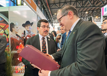 Participa la UAT en feria del libro FILUNI 2024 de la UNAM