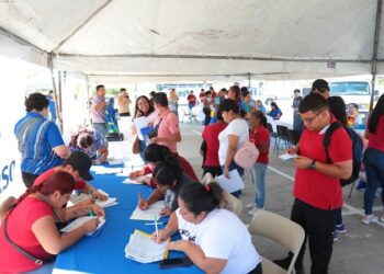 Aprovechan ciudadanos “Empleo en tu Colonia”