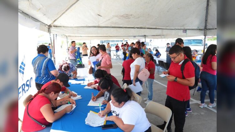 Aprovechan ciudadanos “Empleo en tu Colonia”