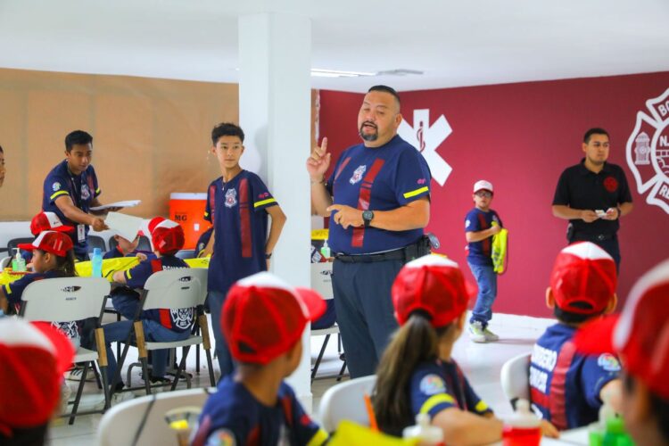 Invitan a participar en el campamento “Bombero Kid”