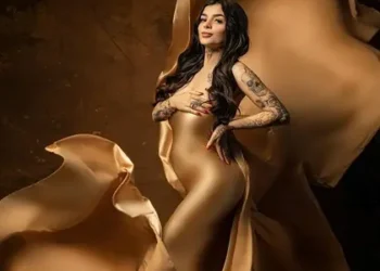 Karely Ruiz responde a las críticas tras anunciar su embarazo