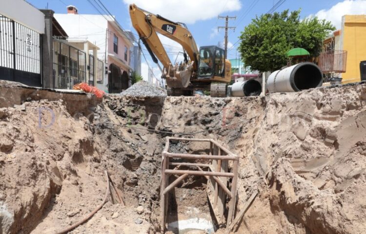 GOBIERNO MUNICIPAL Atienden socavones en distintos puntos