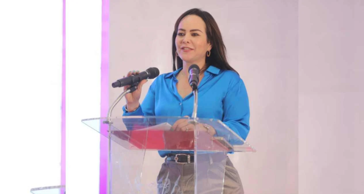 GOBIERNO MUNICIPAL Cumple con el pago de Becas UNE 2024