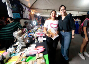 BAZARES UNE Impulsan el desarrollo económico de la ciudad