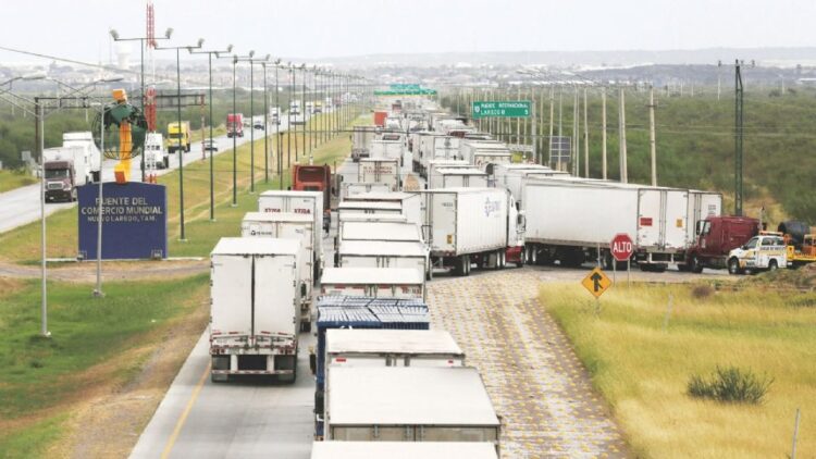 RIESGO PARA OPERADORES Por falta de choferes y dobleteo de viajes