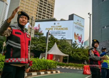Papa Francisco viaja a Indonesia; inicia gira por cuatro países