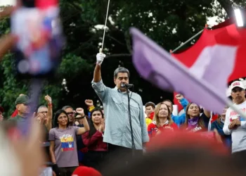 Estados Unidos incauta el avión del presidente Nicolás Maduro