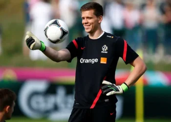 Barcelona eligió a su nuevo portero y lo sacó del retiro