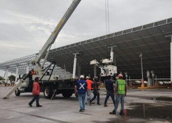 SOLUCIÓN MOMENTÁNEA POR DAÑOS Habilitan cruce de carga en Puente III