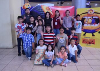 GOBIERNO MUNICIPAL Apoya a 14 estudiantes con el programa “Héroes UNE”
