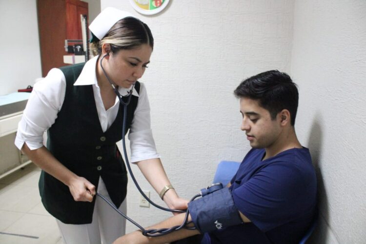 IMSS Tamaulipas cuenta con 969 plazas para enfermería