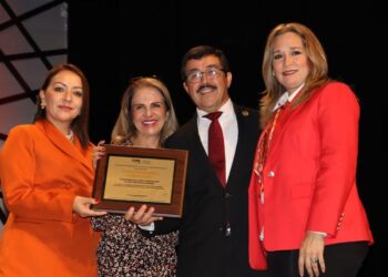 Reconocen a la UAT a nivel nacional por calidad de programas educativos