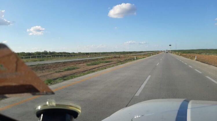 Carreteras de NLD requieren de ampliación para competir con NL