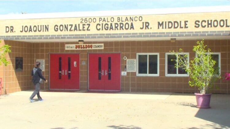 TIENEN 12 AÑOS Dan cargos a niñas que amenazaron con tiroteo