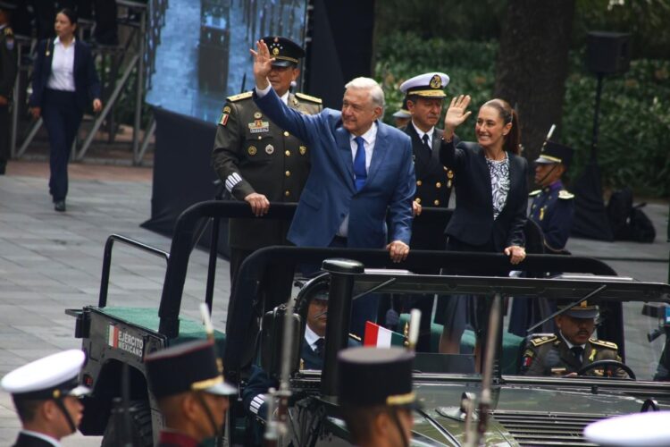 López Obrador y Sheinbaum conmemoran a los Niños Héroes