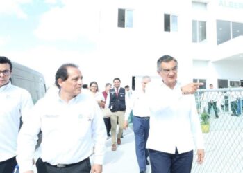 AMÉRICO VILLARREAL Inaugura albergue y residencia en el hospital de Matamoros