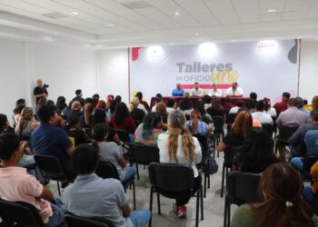 Inician 400 ciudadanos en los Talleres de Oficio