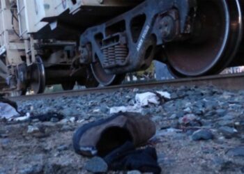 Indocumentado pierde su pierna al subir a un tren