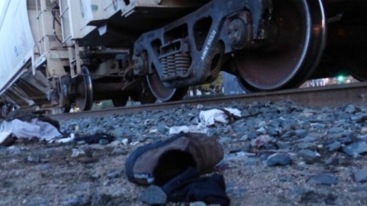 Indocumentado pierde su pierna al subir a un tren