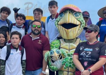 Realiza Turismo jornada de limpieza en Playa Miramar