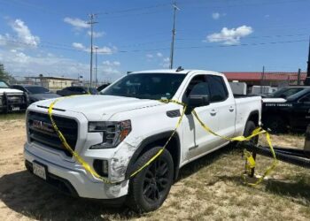 SIGUEN ROBOS DE PICK UPS Reportan el robo de 15 en 30 días