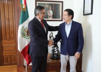 AMÉRICO VILLARREAL Y MARIO DELGADO Juntos por educación de calidad para Tamaulipas