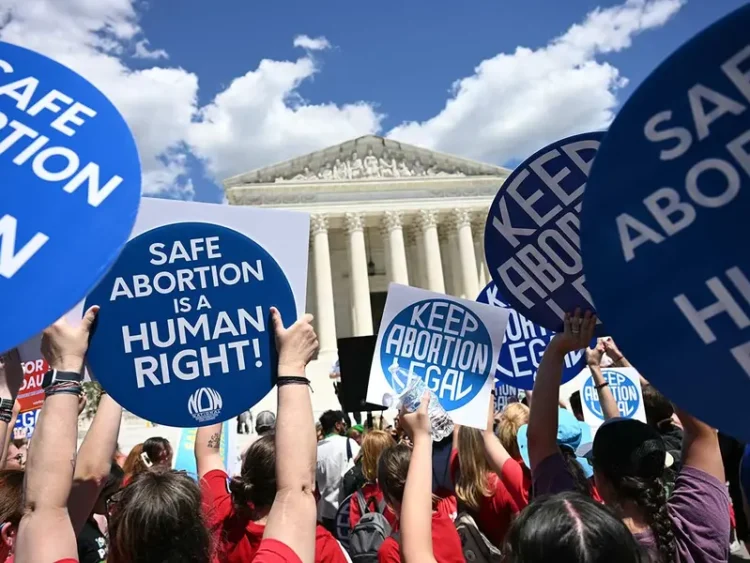 Corte Suprema de Georgia restablece ley restrictiva del aborto