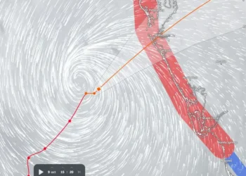 Huracán ‘Milton’ se degrada a categoría 3 y amenaza a Florida
