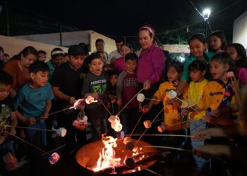 ZOOLÓGICO DE NUEVO LAREDO Disfrutan familias y alcaldesa de ‘Lunada’