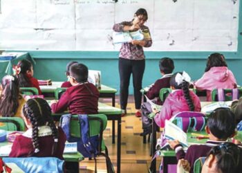 AFIRMA CREDE Maestros en comisión deberán cubrir grupos