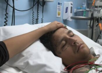Revelan los motivos por los que Christian Nodal fue hospitalizado de emergencia