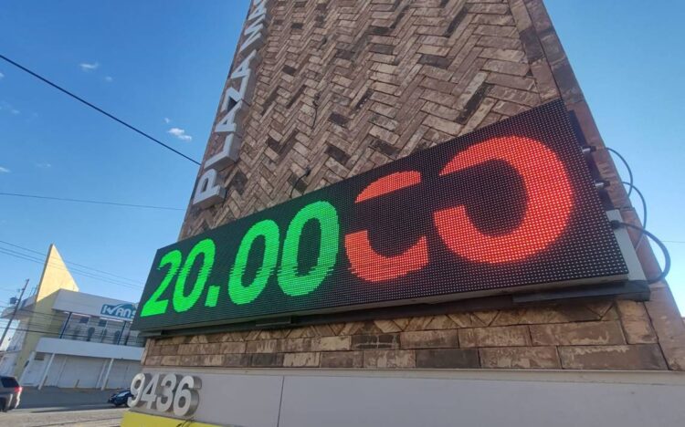 Dólar sube: 20 pesos la compra; 19 la venta en casas de cambio