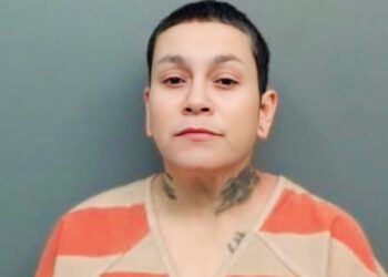 Se embriaga y agrede a mujer de edad avanzada