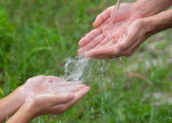 Después de 40 años habitantes de Webb contarán con agua entubada