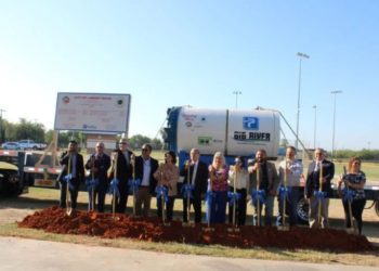 Inician perforación de subsuelo para 7 mil pies de tubería de agua residual