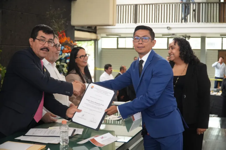 Reafirma UAT liderazgo en formación de profesionales